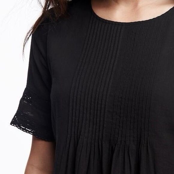 Aritzia Wilfred Sonore Babydoll Dress Sz L Black Pintuck Pleat Short  Sleeve - Picture 2 of 15